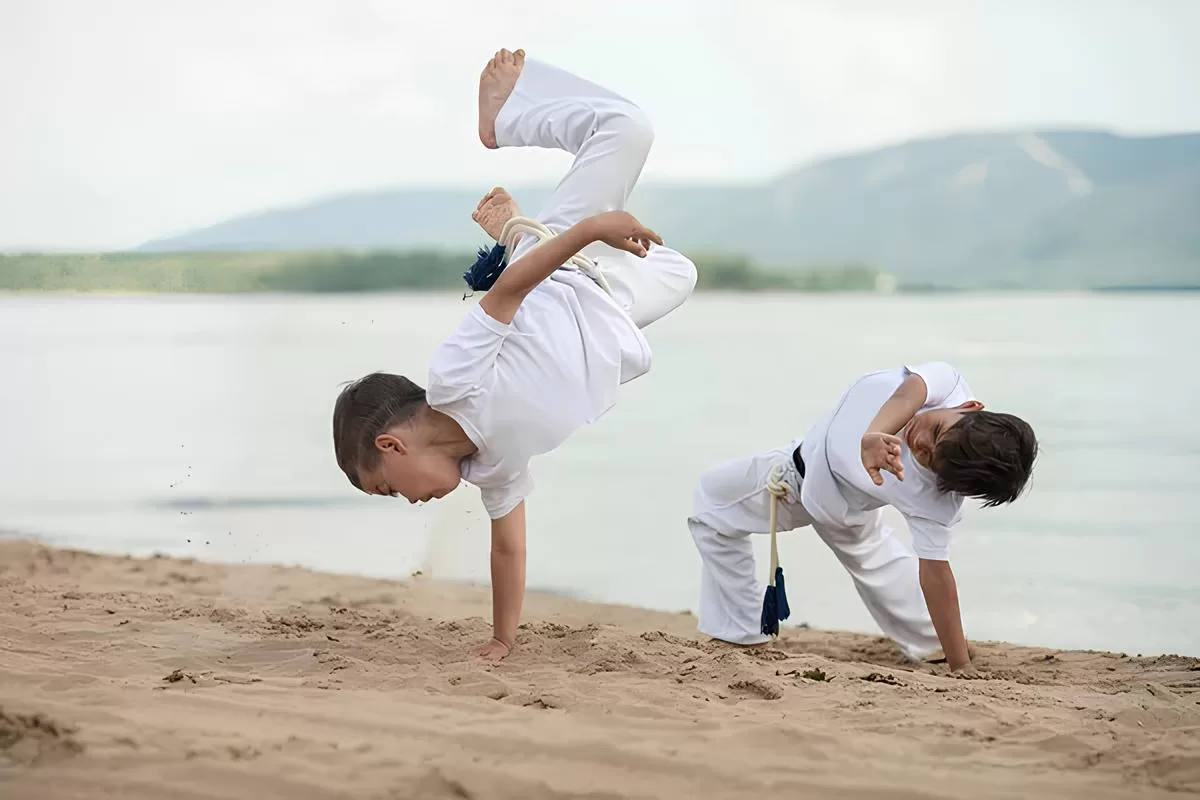 Çocuklarda Hiperaktivite İçin Capoeira